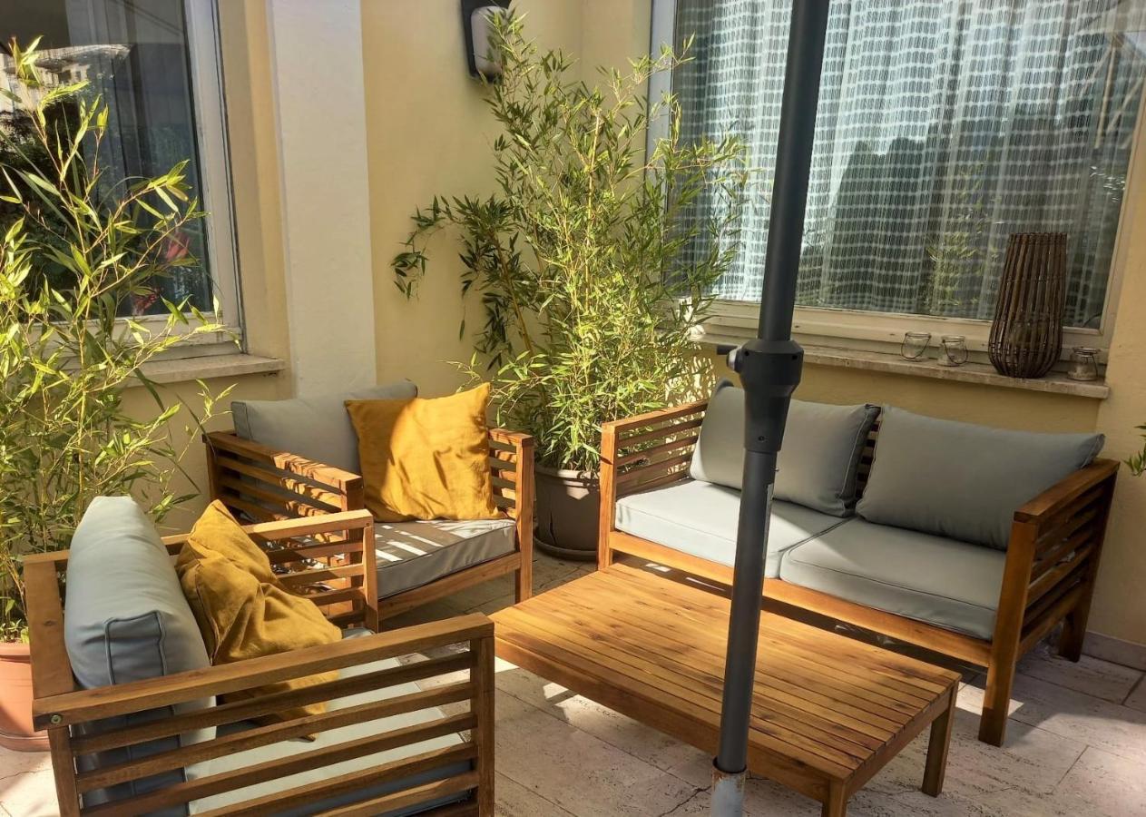 5-Zimmer-Appartement In Historischer Privatvilla, Meran Zentrum, Kostenloser Parkplatz Bagian luar foto