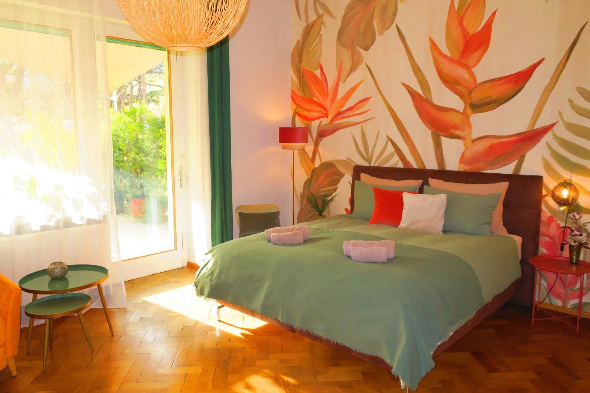 5-Zimmer-Appartement In Historischer Privatvilla, Meran Zentrum, Kostenloser Parkplatz Bagian luar foto