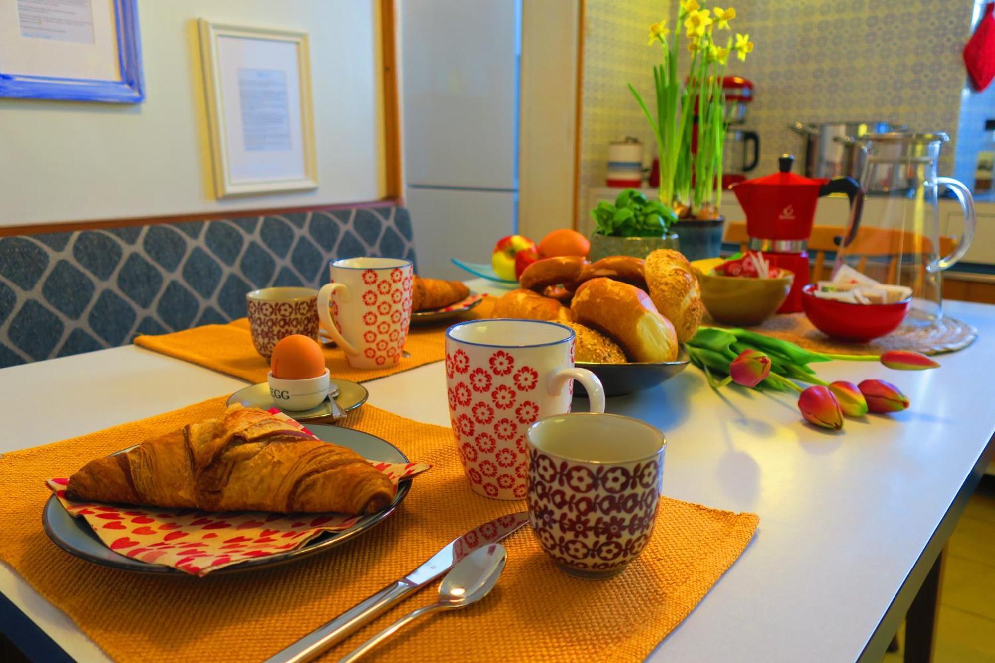 5-Zimmer-Appartement In Historischer Privatvilla, Meran Zentrum, Kostenloser Parkplatz Bagian luar foto